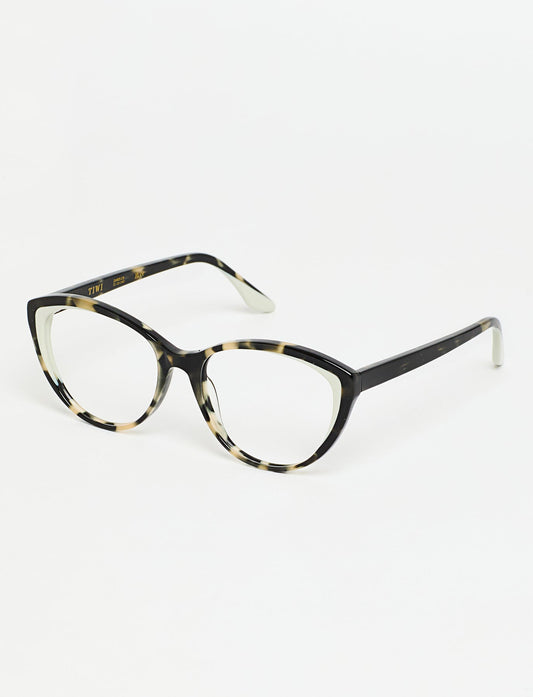 color:C6 | Tiwi ZARES | C6