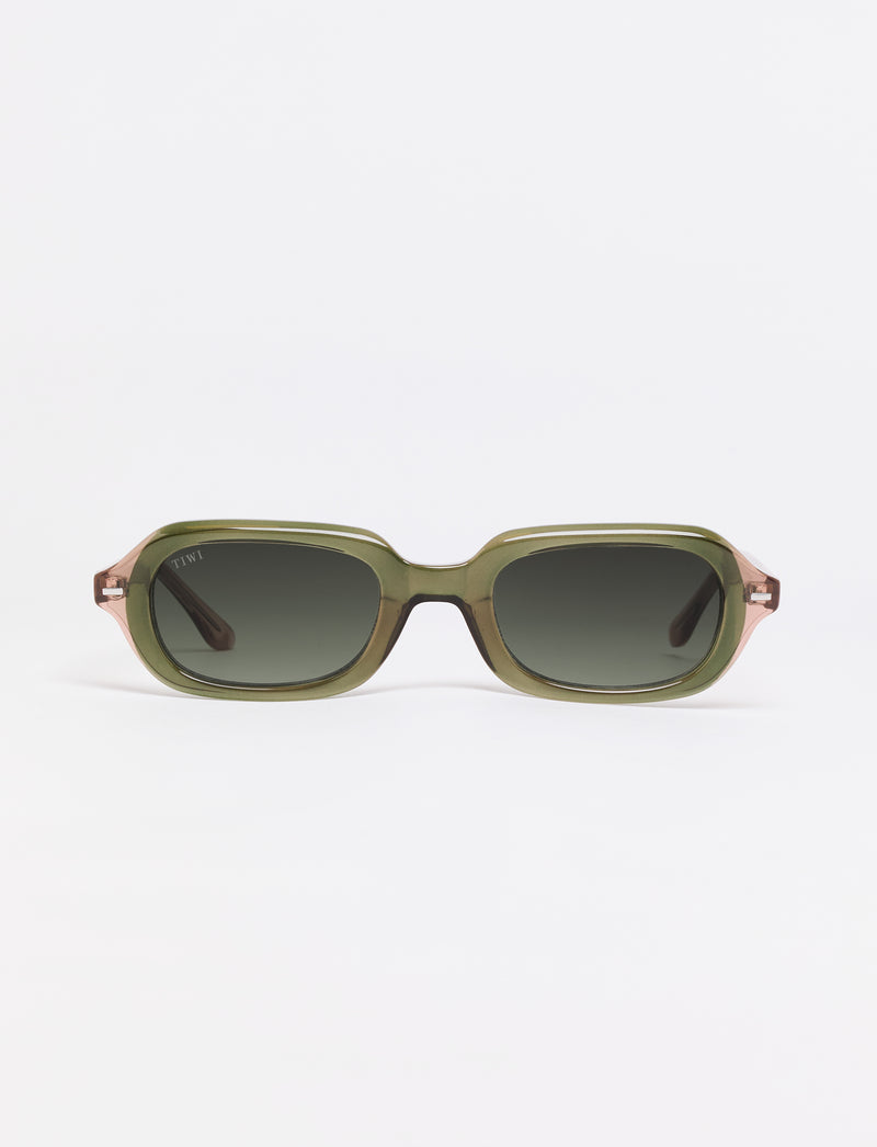 color:612 | Tiwi BENNET | 612