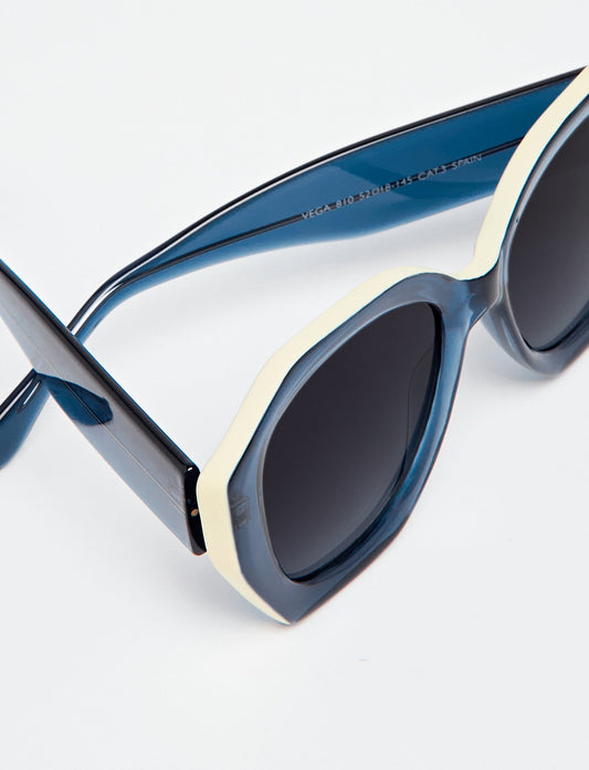 color:145 | Tiwi VEGA810 | 145